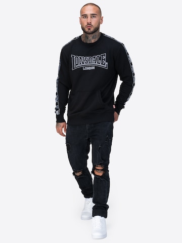 Sweat-shirt 'Kirklinton' LONSDALE en noir