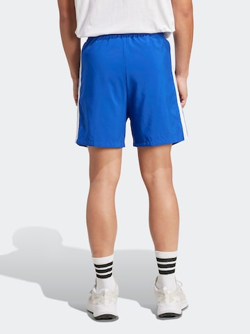 Regular Pantalon de sport 'Essentials Chelsea' ADIDAS SPORTSWEAR en bleu