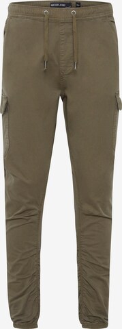 INDICODE JEANS Regular Cargo Pants in Green: front