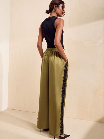 Wide Leg Pantalon à pince Friends Like These en vert