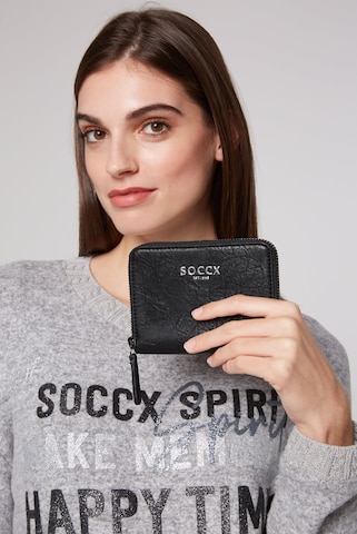 Soccx Wallet in Black: front