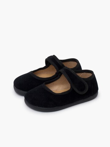 Chaussure basse Pisamonas en noir