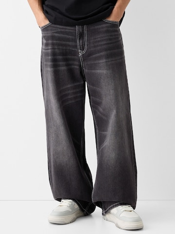 Bershka Wide Leg Jeans in Schwarz: predná strana