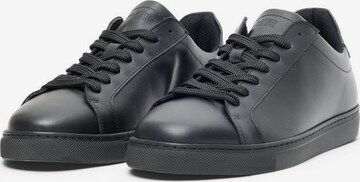 SELECTED HOMME Sneakers in Black