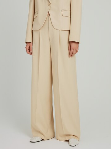 NORR Wide Leg Bukser med lægfolder 'Kamin' i beige: forside