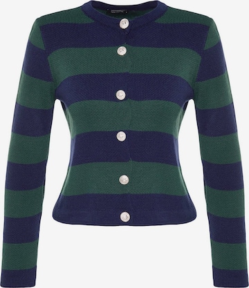 Geacă tricotată de la Trendyol pe albastru: față