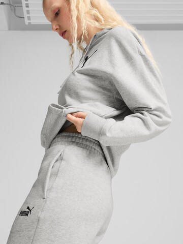 Tapered Pantaloni sportivi 'Ess No. 1' di PUMA in grigio