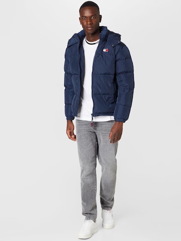 Tommy Jeans Winterjas 'Alaska' in Blauw