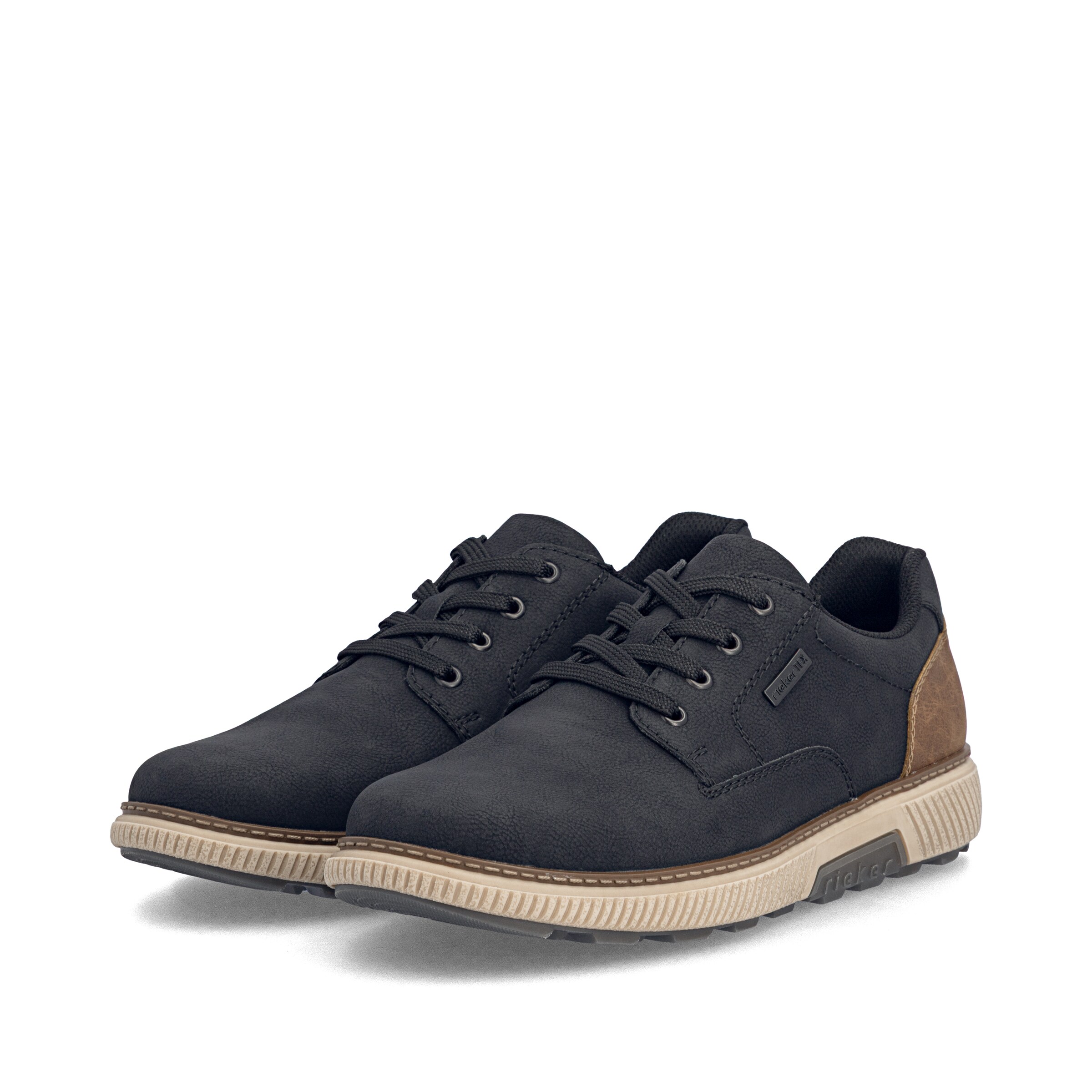 Chaussure de sport à lacets Rieker en noir