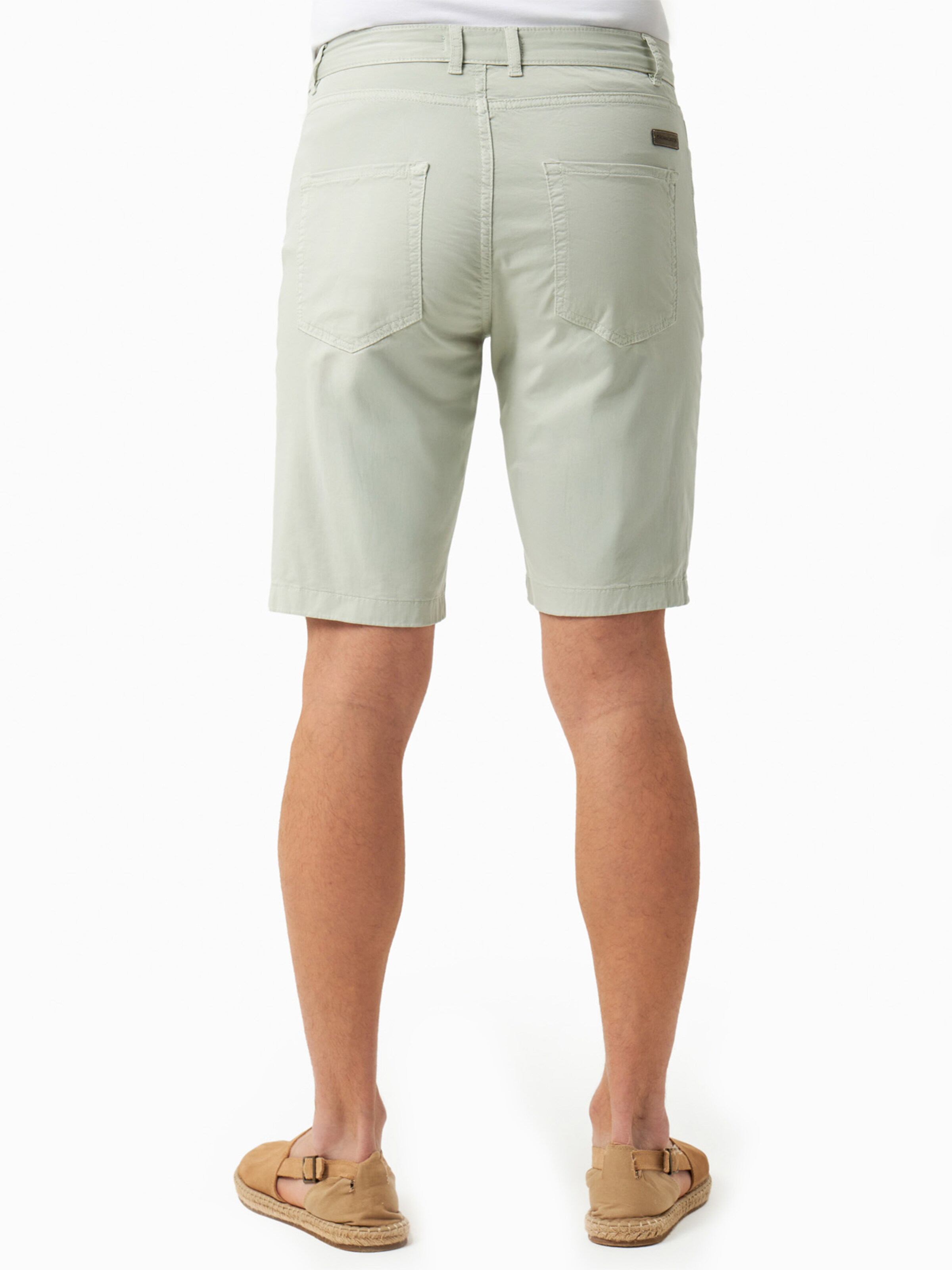 Organication Regular Shorts in Grün