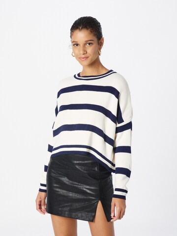 Trendyol Pullover in Weiß: Vorderseite