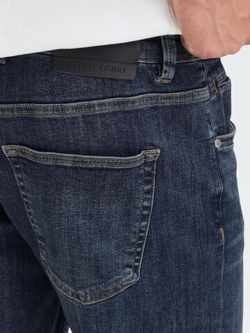 Coupe slim Jean 'Ry' Casual Friday en bleu