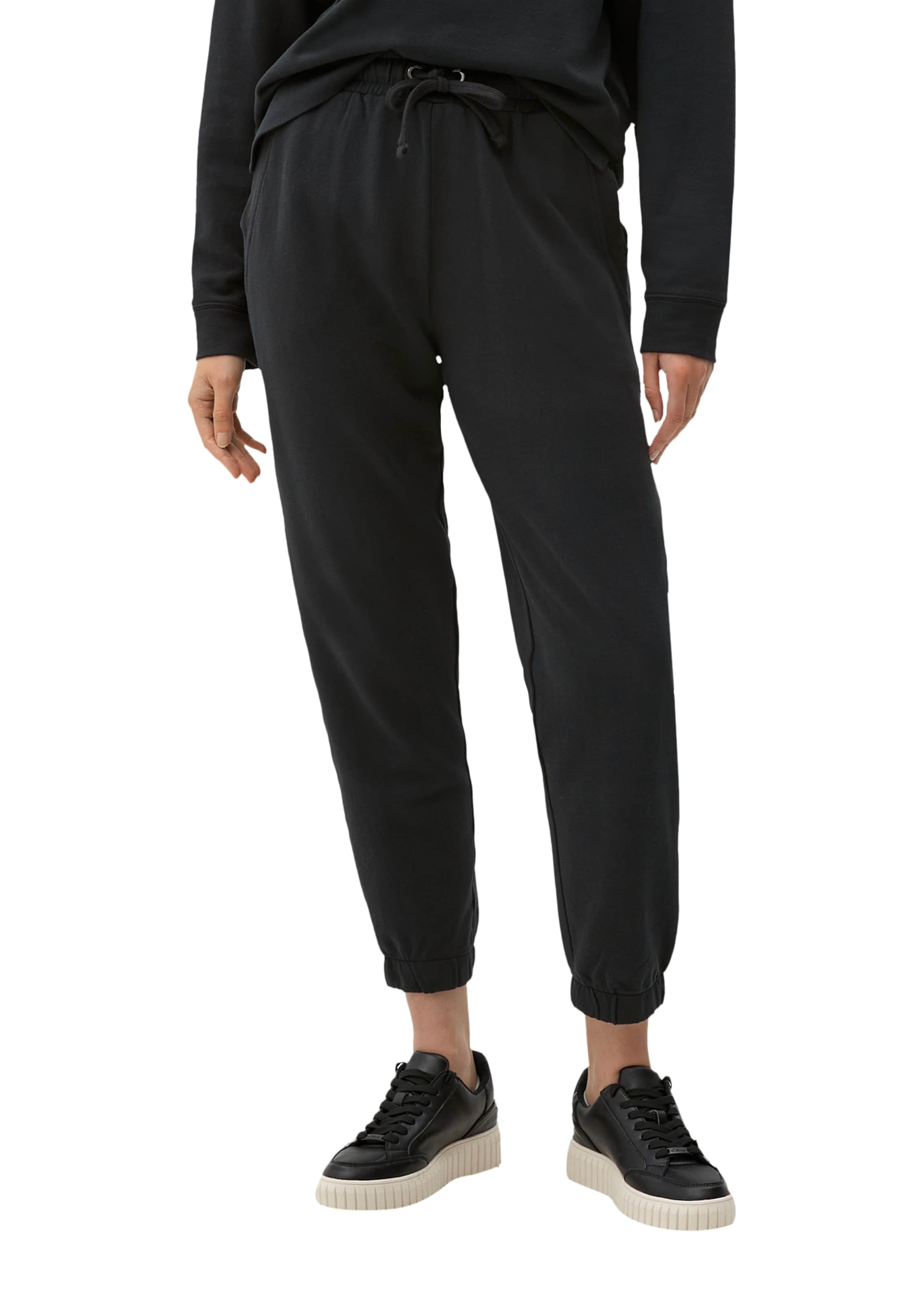 Effilé Pantalon s.Oliver en noir : devant