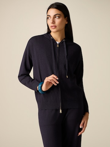 Pullover di oltre in blu: frontale