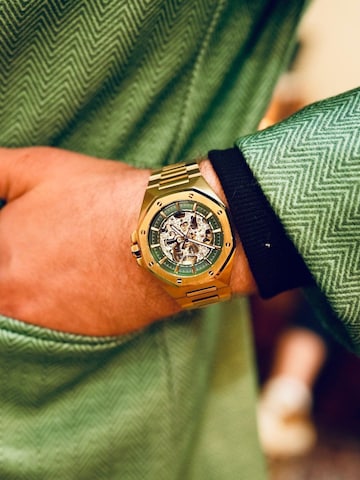 Orologio analogico 'Space Mission Green 8' di La Moda Me in oro