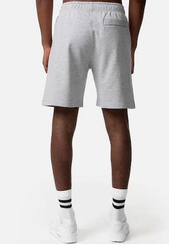 Regular Pantalon LONSDALE en gris