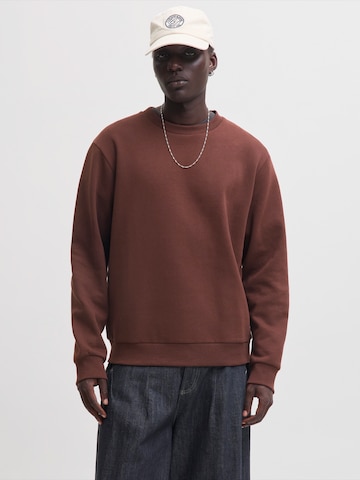 JACK & JONES Свитшот 'JJEBRADLEY' в Коричневый: спереди