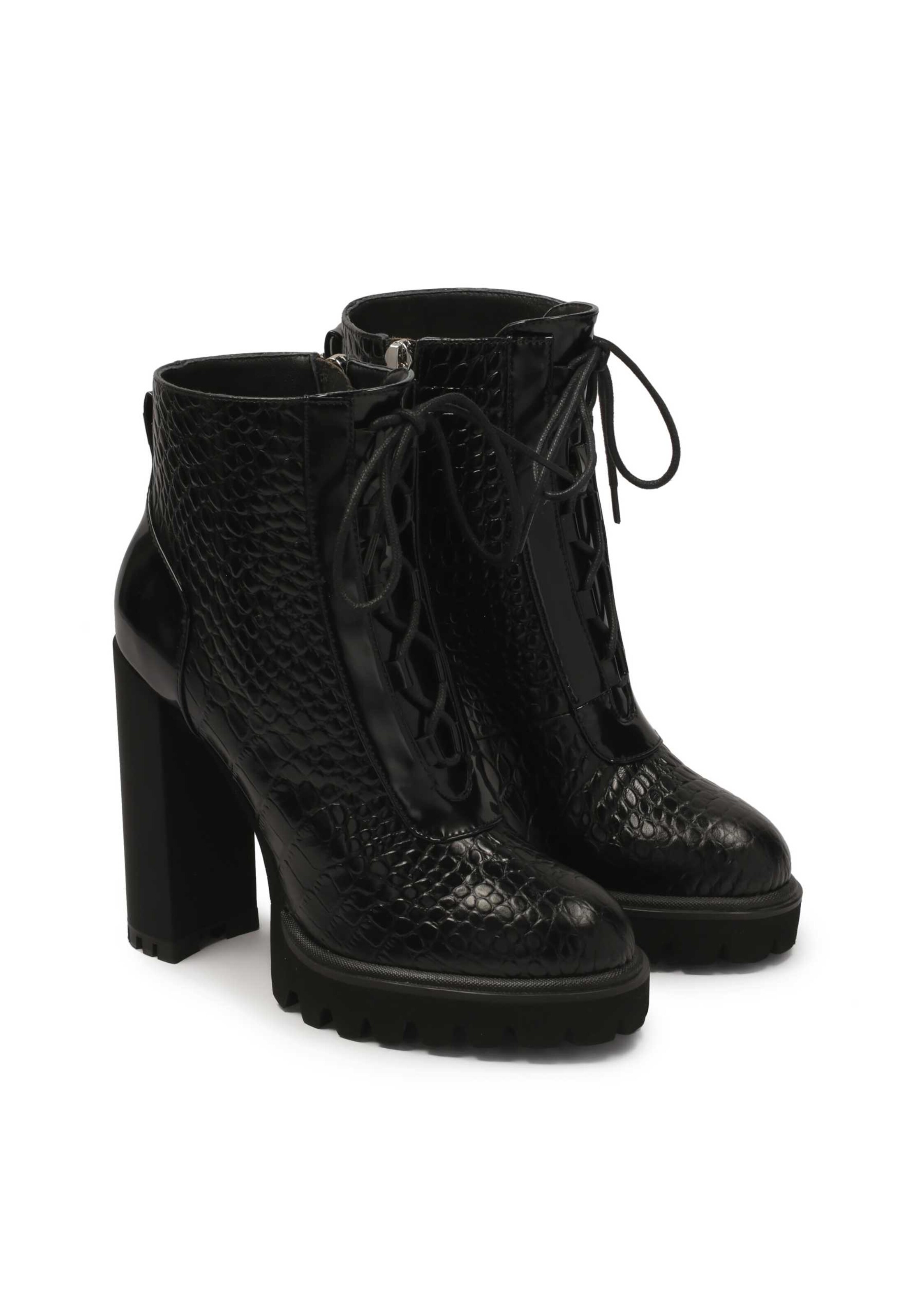 Kazar Lace-up bootie in Black