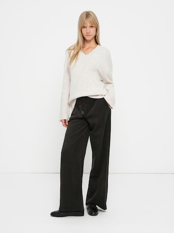 JDY Tröja 'JDYMARINA' i beige