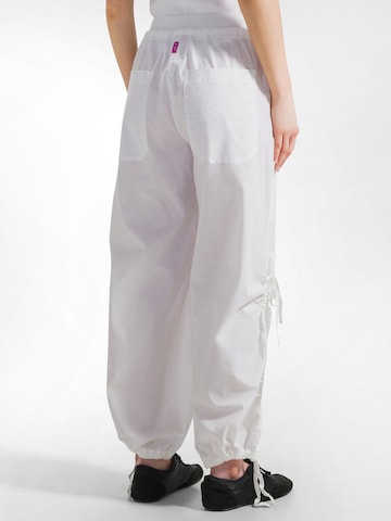 regular Pantaloni di DEHA in bianco