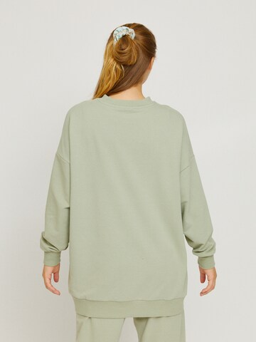 mazine Sweatshirt 'Vivian' in Green