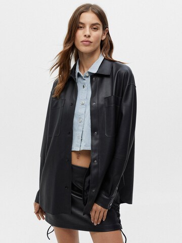 Pull&Bear Between-season jacket in Black: front