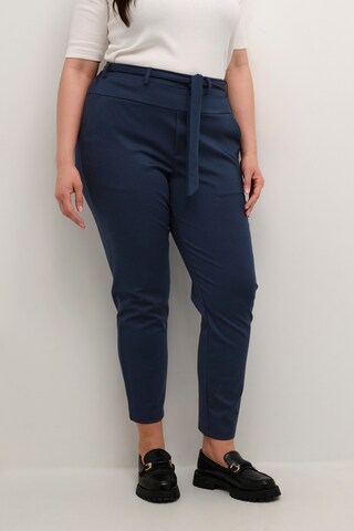 KAFFE CURVE Regular Hose 'Jenna' in Blau: Vorderseite
