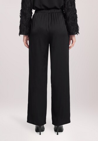 regular Pantaloni di Betty Barclay in nero