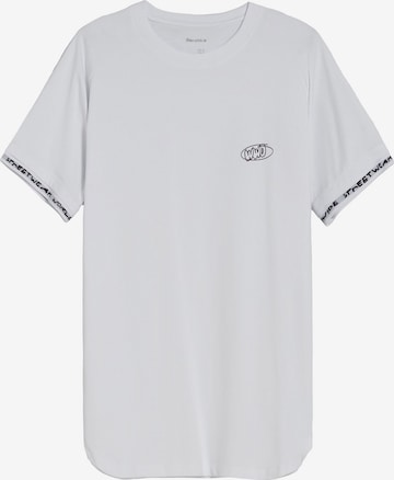 Bershka Shirt in White: front