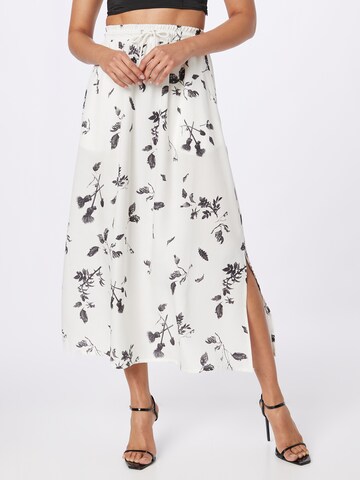 MAKIA Skirt 'Kaisla' in White: front