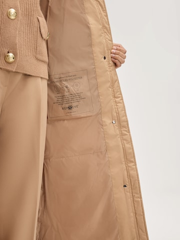 Manteau d’hiver 'Cassandra' JOOP! en beige