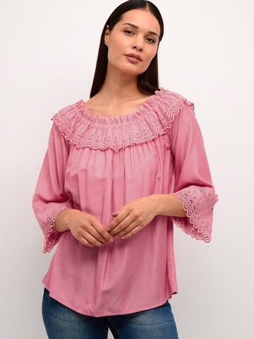 Cream Blouse 'Bea' in Pink: front