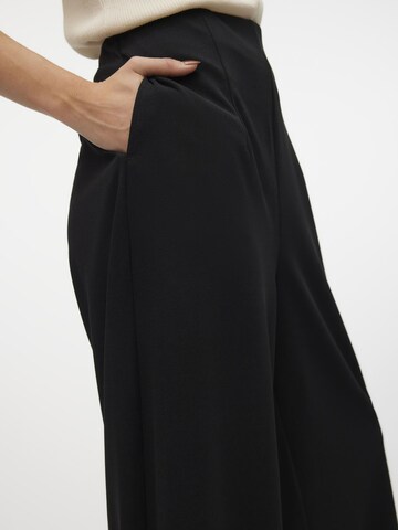 VERO MODA Wide Leg Bukser med lægfolder i sort