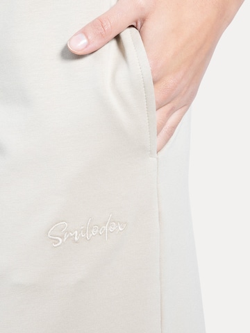 Loosefit Pantalon 'Kanya' Smilodox en beige