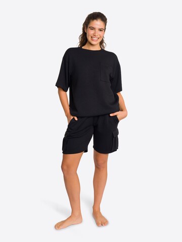 Maglietta 'Cruz' di OCEANSAPART in nero