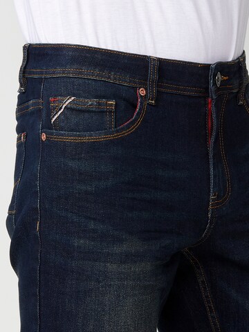 Coupe slim Jean KOROSHI en bleu