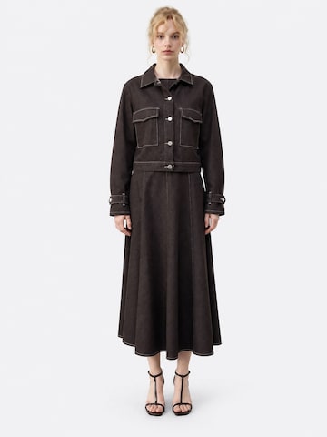 Tailleur 'Zweiteiliges Set' di Bianco Lucci in marrone