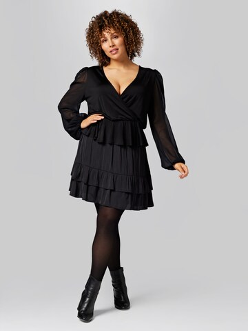 Guido Maria Kretschmer Curvy Shirt 'Maggie' in Schwarz