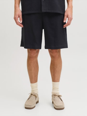 Loosefit Pantalon 'JREBKORSO' JJ Rebel en noir : devant