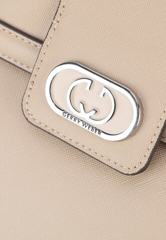 GERRY WEBER - Bolso de mano 'Look At Me Now' en beige
