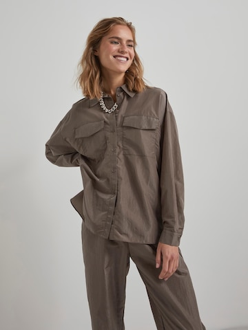 PIECES Blouse in Brown: front