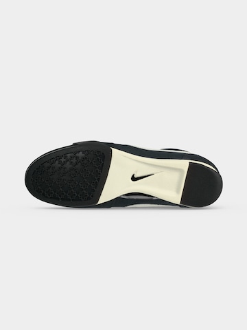 Nike Sportswear - Sapatilhas baixas 'SPRINT SISTER' em preto