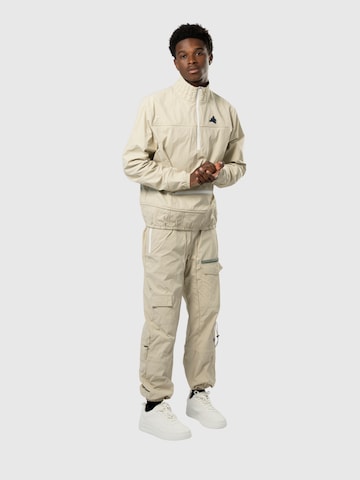Skurpion ApS Træningsdragt 'Tracksuit' i beige