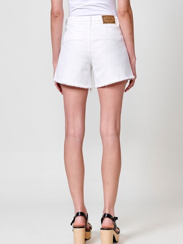 KOROSHI Regular Jeans in Wit