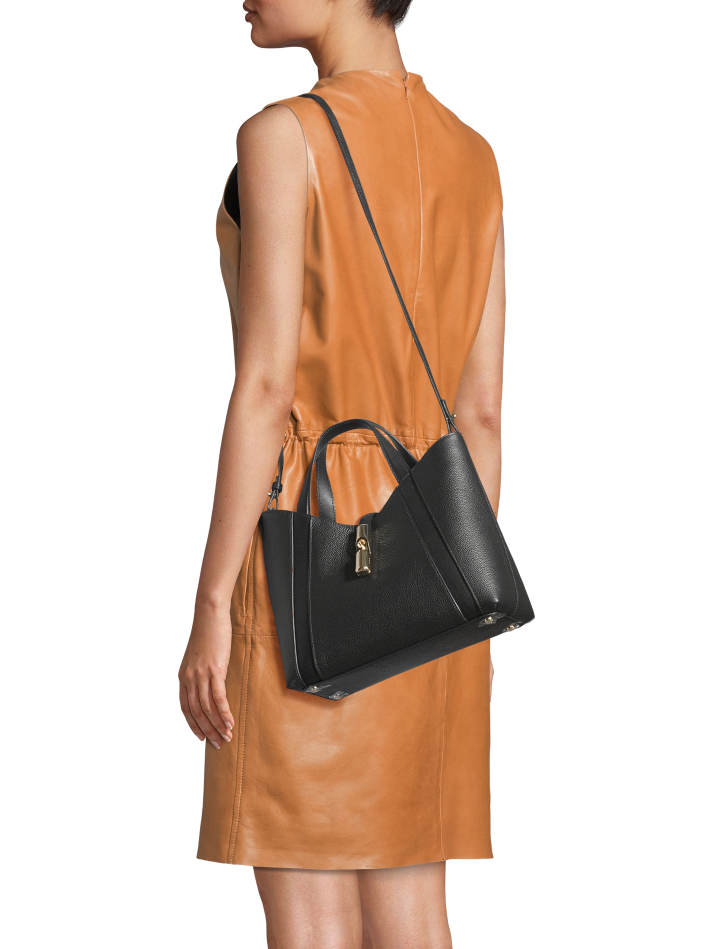 FURLA Τσάντα χειρός 'Goccia' σε μαύρο: μπροστά