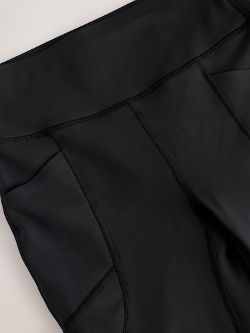 self. Skinny Sportbroek in Zwart