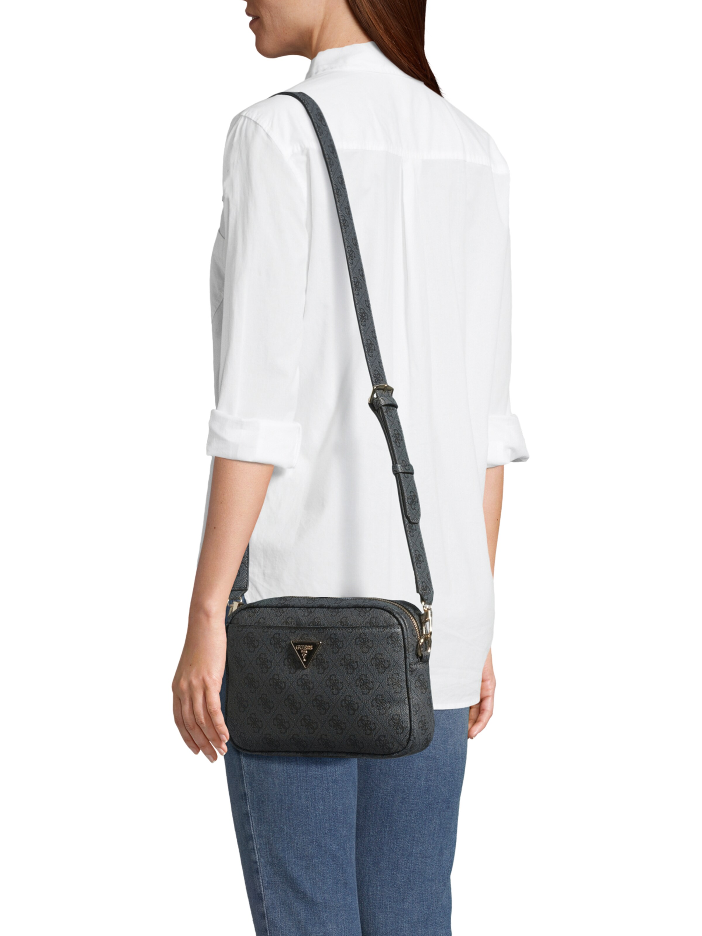 GUESS Olkalaukku 'MERIDIAN II CAMERA BAG' värissä harmaa: etupuoli