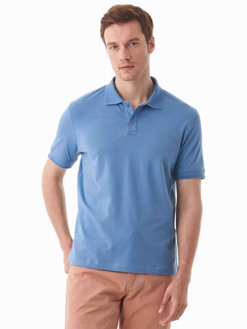 Organication Poloshirt in Blau: Vorderseite