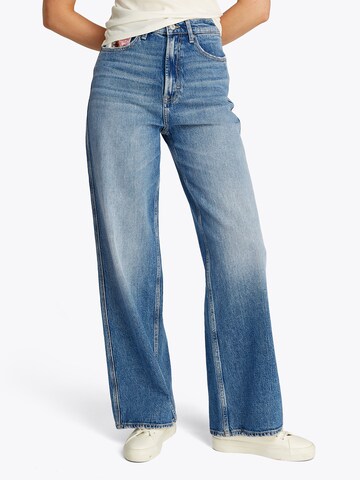 Tommy Jeans Wide leg Jeans 'CLAIRE' in Blue: front