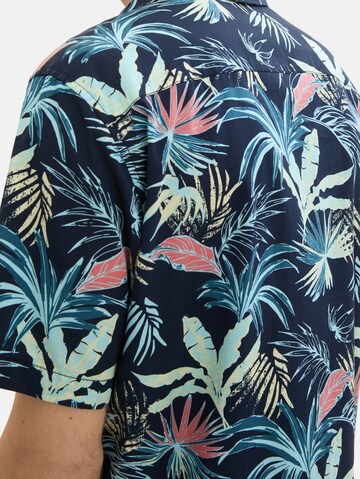 Coupe regular Chemise TOM TAILOR en bleu